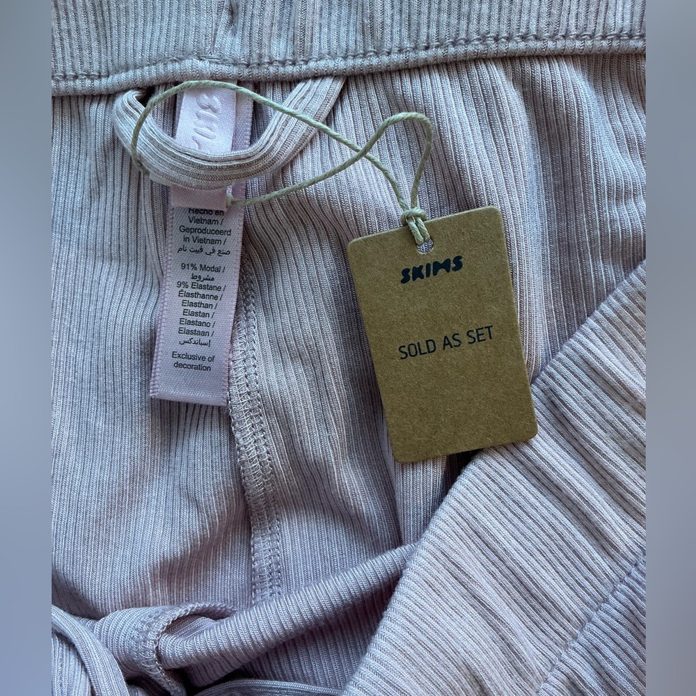 SKIMS Soft Lounge Short Sleep Set | Morganite | Size M - Picture 10 of 10